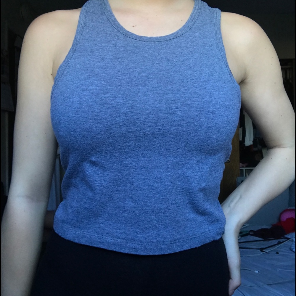 Grey crop tank